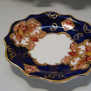 Royal Albert Erbstück Spitzteller / Petit Four Teller in schönem Zustand und intakt