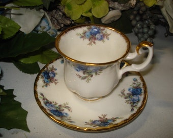 Royal albert moonlight rose espresso kop en schotel in mooie gave staat