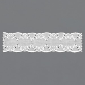 100% Cotton Eyelet Lace Trim - Broderie Anglaise Gallon, 11.5m