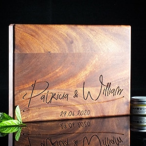 Personalized Mahogany Cutting Board,Engraved Couple Names, Custom Handmade Wooden Charcuterie, Cheese Board Anniversary Wedding Gift for Mom zdjęcie 1