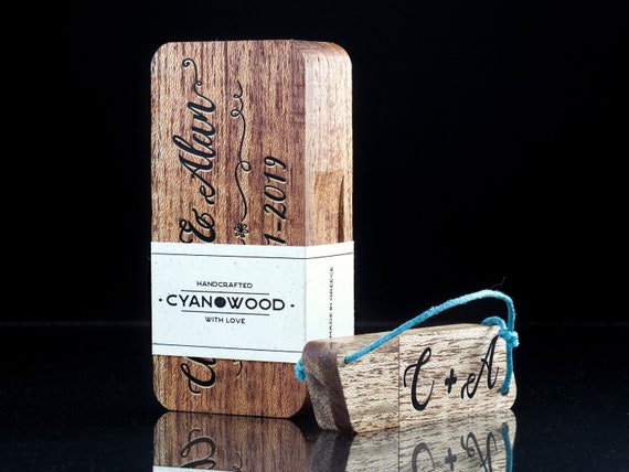 Mahogany 16GB32GB Handmade personalized wooden USB Flash Drive with box Custom USB