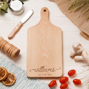 Custom Cutting Board with Handle, Personalized Small Cheese Board, Engraved Chopping Board, Handmade Wooden Charcuterie, Wedding Family Gift zdjęcie 2