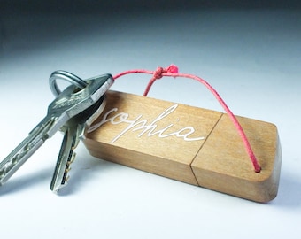 Unidad flash USB de madera grabada personalizada hecha a mano - 64GB/128GB - USB personalizado