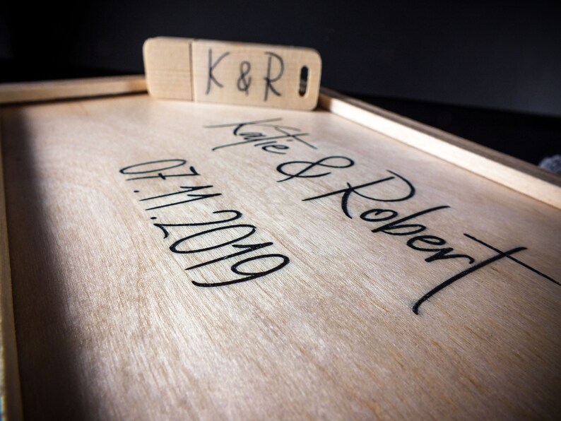 Handmade Wooden 4x6 Photo Box with USB Wedding Memory Box Custom Photography Presentation Box Personalized Engrave Flash Drive 16GB32GB