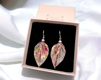 Origami jewelry earrings leaves purple green with Swarovski pearls, gift for her, water-repellent Japanese Yuzen washi paper