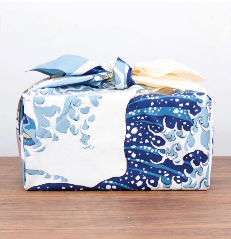 Furoshiki 48 Ukiyo-e Under The Wave Off Kanagawa Beige / Katsushika Hokusai/ nachhaltig verpacken/ Fujisan/ nachhaltigegeschenkverpackung Bild 7
