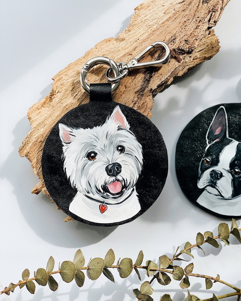 Dog Lover Gift CUSTOM DOG KEYCHAIN Hand Painted Pet Portrait Leather Personalized Animal Keychain Memorial Painting Leather