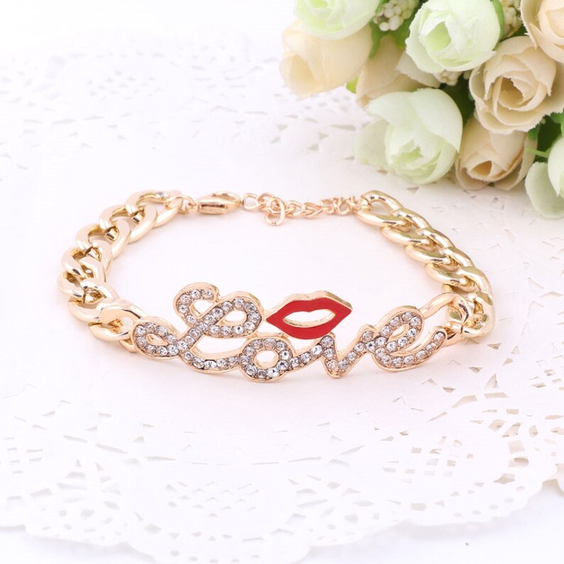 Hip Hop Style Luxury Crystal Lip Love Collar Necklace Bracelet Earring Ring Gold Plated Jewelry Sets