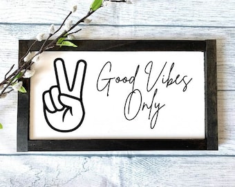 Buenas vibraciones sólo signo de madera, decoración de la habitación del dormitorio, regalo para adolescente, signo de la casa de madera, decoración de la granja, decoración rústica