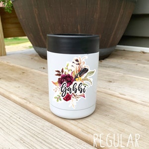 Benutzerdefinierte Name Burgund Blume Kann Kühler - dünne Dose Kühler, Bier dose Kühler, Dosenhalter, Weihnachtsgeschenk, Trinkgeschenk, Geschenk