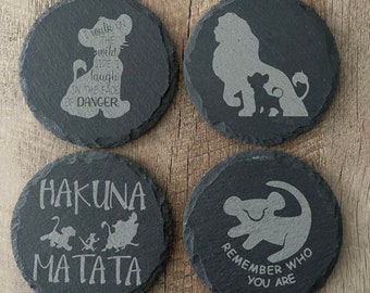 Der König der Löwen Schiefer Untersetzer, 4er Set, Hochzeitsgeschenke, Untersetzer, personalisiert, graviert, lustig