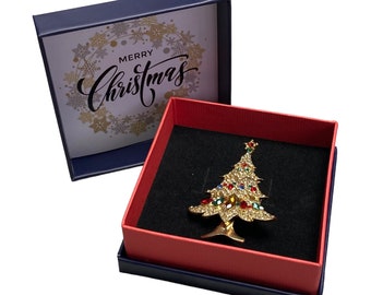 Broche de Noël 2022 Royaume-Uni Vendeur Cloches de Noël Santa Sleigh Rennes Décorations Crystal Pin Badge Boxed XMAS Cadeaux personnalisés Dames