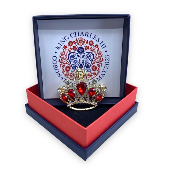King Charles III Coronation Crown Brooch 2023 Gift Set Kings Crown