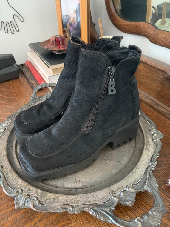 Vintage 80s Bogner Pony Hair Ankle Boots / Size 7 - image 1