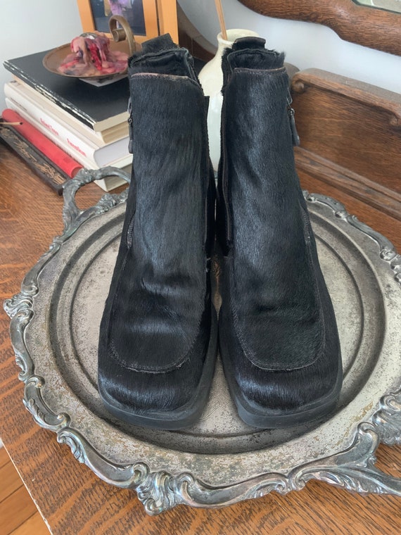 Vintage 80s Bogner Pony Hair Ankle Boots / Size 7 - image 2