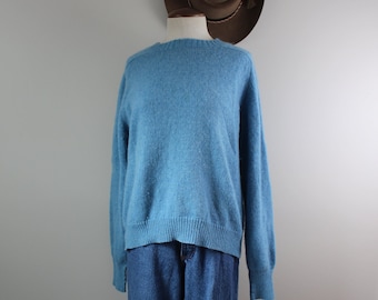 Vintage 70s Jantzen Wool Sweater | Size M | Vintage 1970s Clothing Blue Knit Woolen Sweater Size Medium