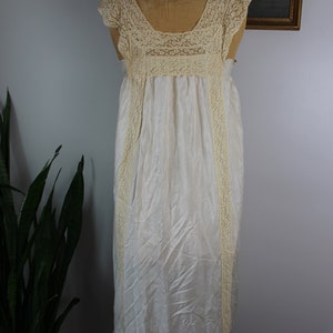 Antique 1920s Slip Dress Size M Vintage 20s Art Deco Floral Silk and Lace Flapper Underdress Slip Size Medium image 2