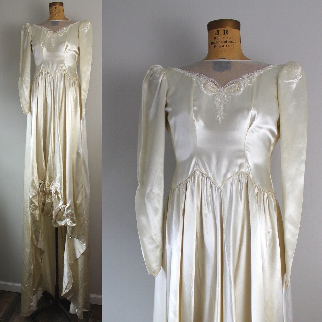 Vintage 1940s Wedding Dress | Size XS Petite | Liquid Satin - Etsy