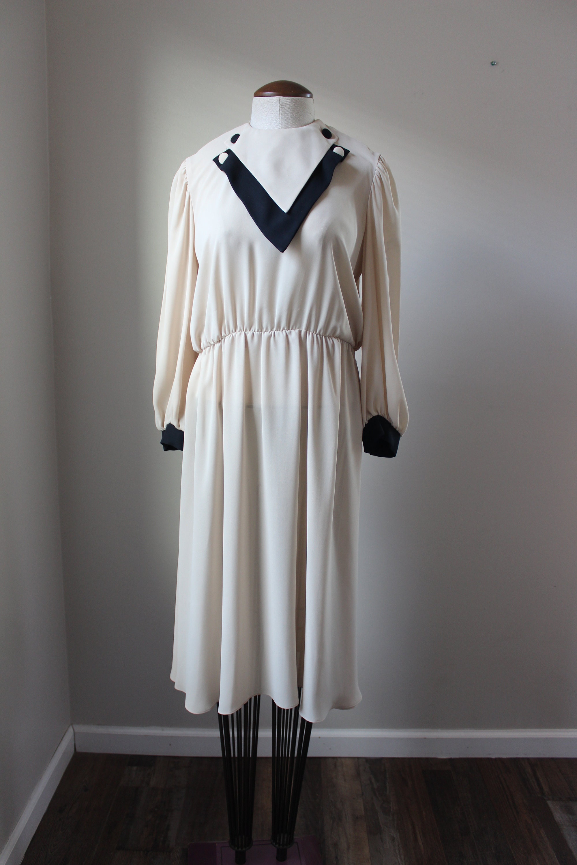 1980s Bib Dress | Beige and Black Dress 80s Vintage Flowy