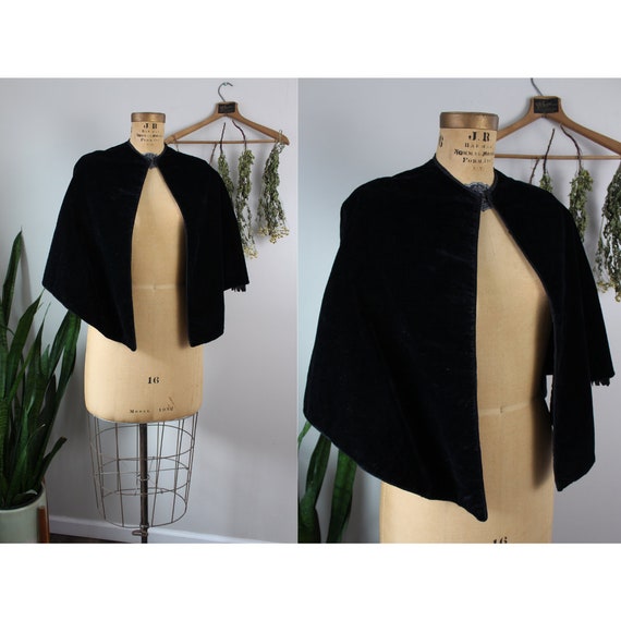 Antique Victorian Velvet Cape | One Size | Black … - image 1