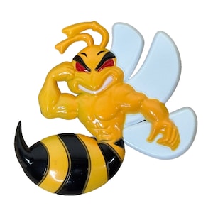 Angry Bee Emblem: 3D Car Badge, Weatherproof Decal