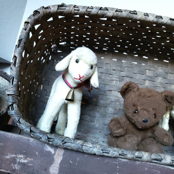 vintage steiff lamb