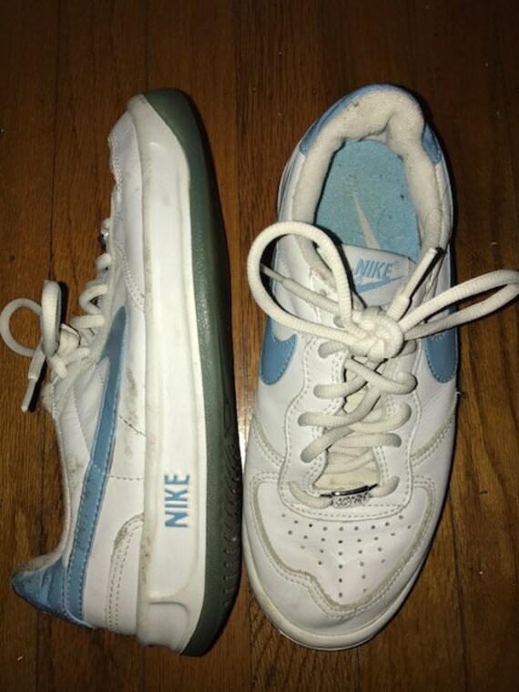 vintage nike baby shoes