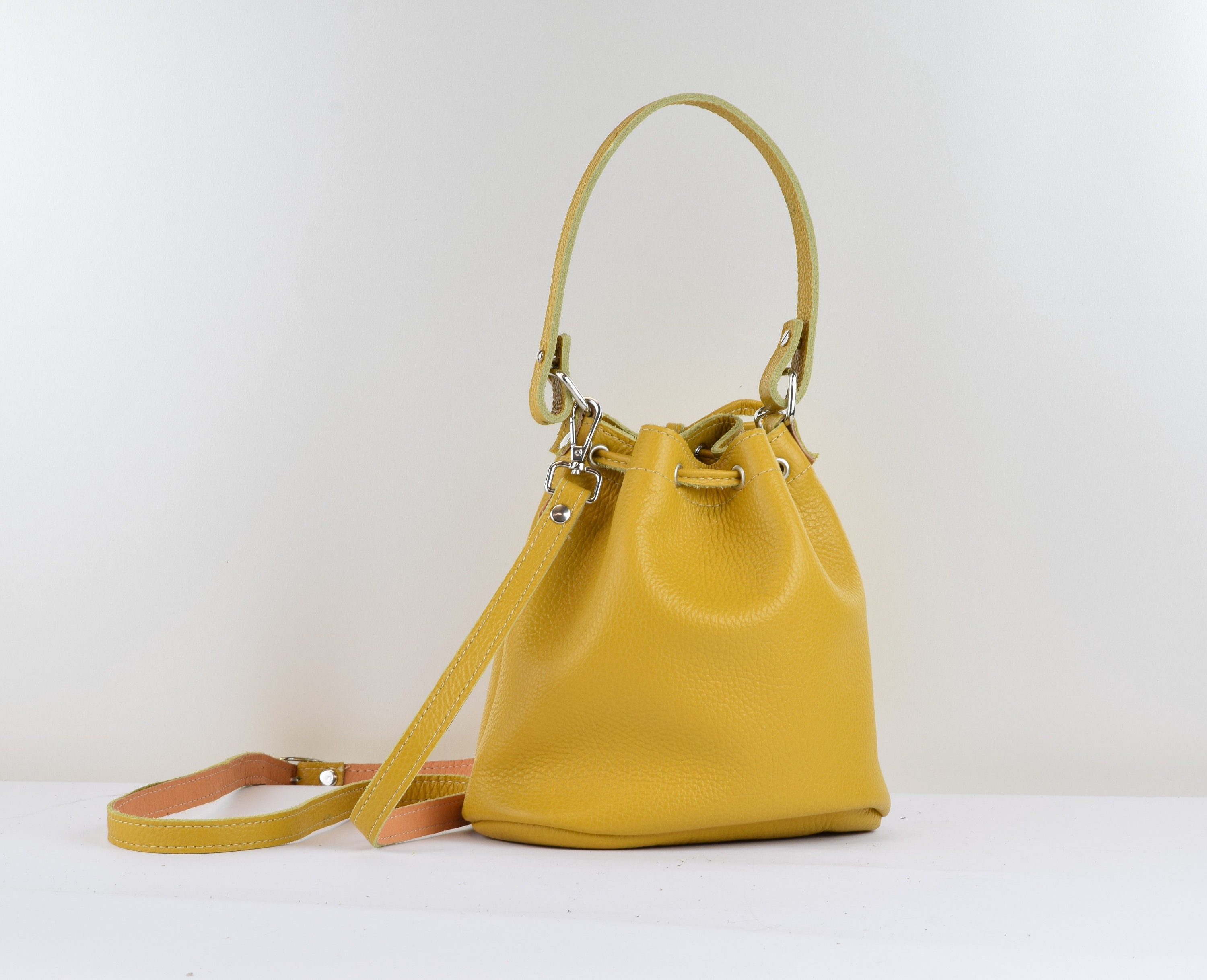 ショルダーバッグ・ポシェット JILLSTUART [ROSELLA] PATTERN LEATHER MINI BUCKET BAG BBH3109 ショルダーバッグ・ポシェット JILLSTUART [ROSELLA] PATTERN