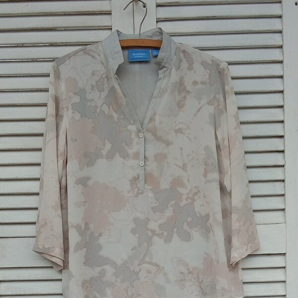 Gray Taupe Floral Top/Vera Wang Simply Vera/ Petite Large