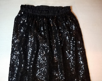 Black Sequin Skirt/NWOT/Costume/Cosplay/Dressy Occasion