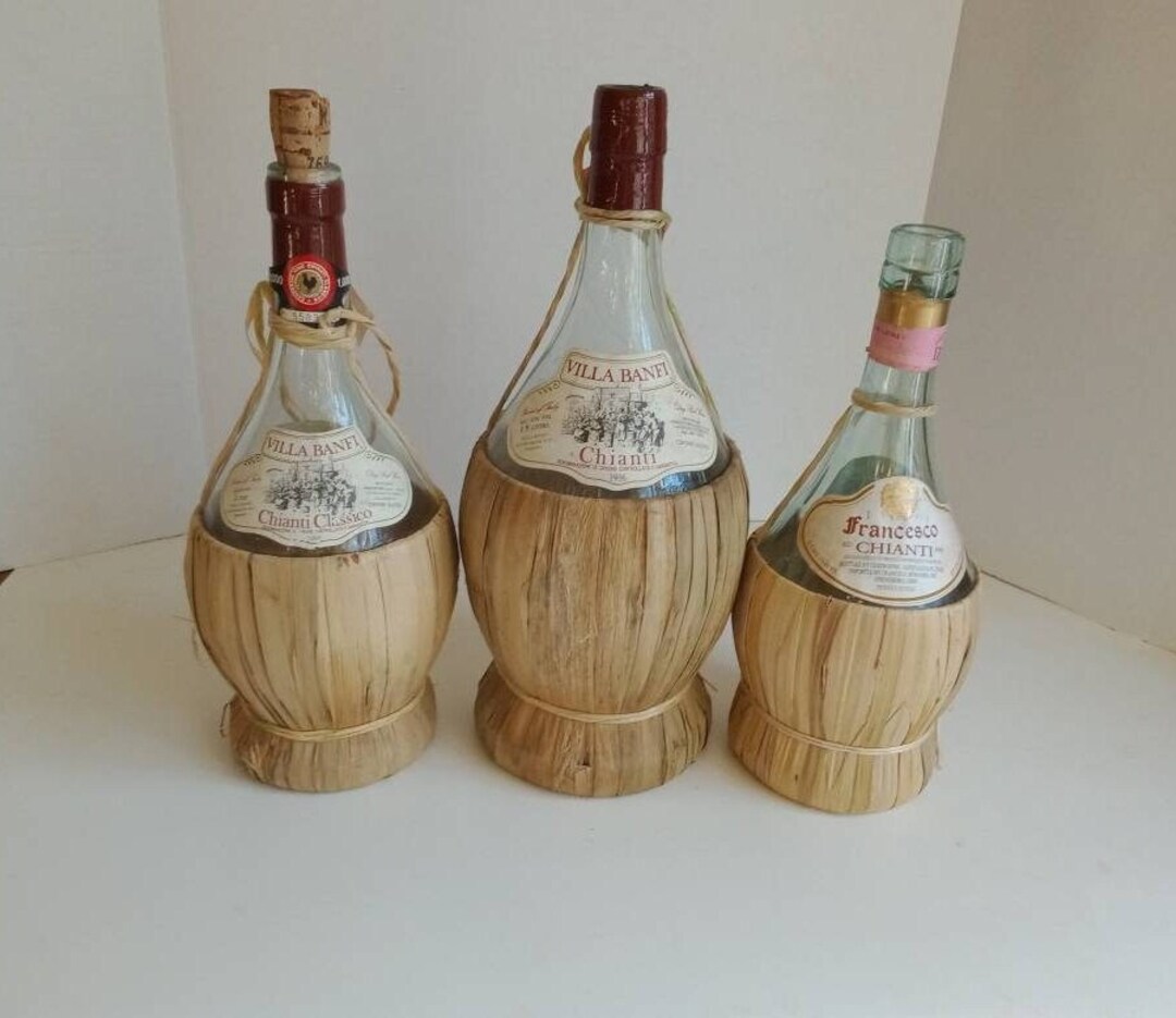 Chianti Wine Bottles/straw Wrapped Bottles With Labels/italian Etsy