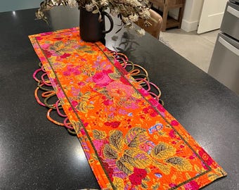 bright handmade stipple quilted floral table runner