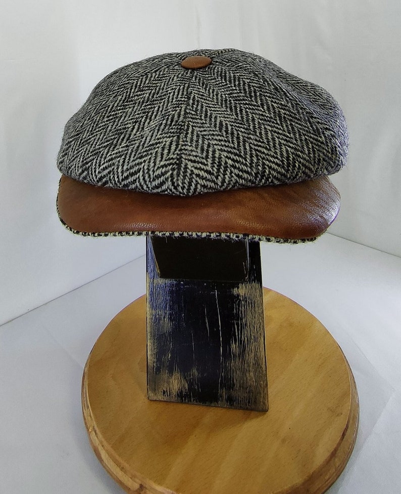 Ruslan Baginskiy Cappello Baker Boy In Lana Impreziosito Da Strass All Over 1424153 Zoom - Foto 8