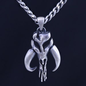Mythosaur Skull Necklace, Mandalorian Skull Pendant, Custom Made Jewelry