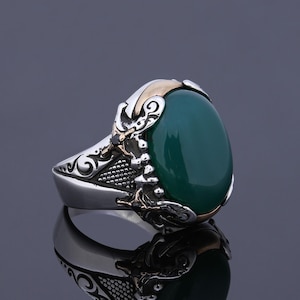 Mens Green Cabochon Agate Ring, Sword Design Silver Natural Aqeeq Stone Mens Jewelry, Fiance Anniversary Gift Fantasy Ancient Ring For Men