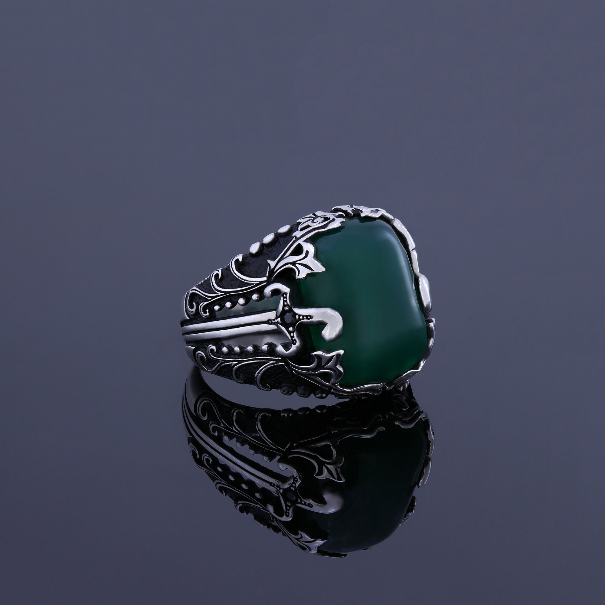 Aqeeq Mens Ring Green Agate Gemstone Anniversary Ring, Cool