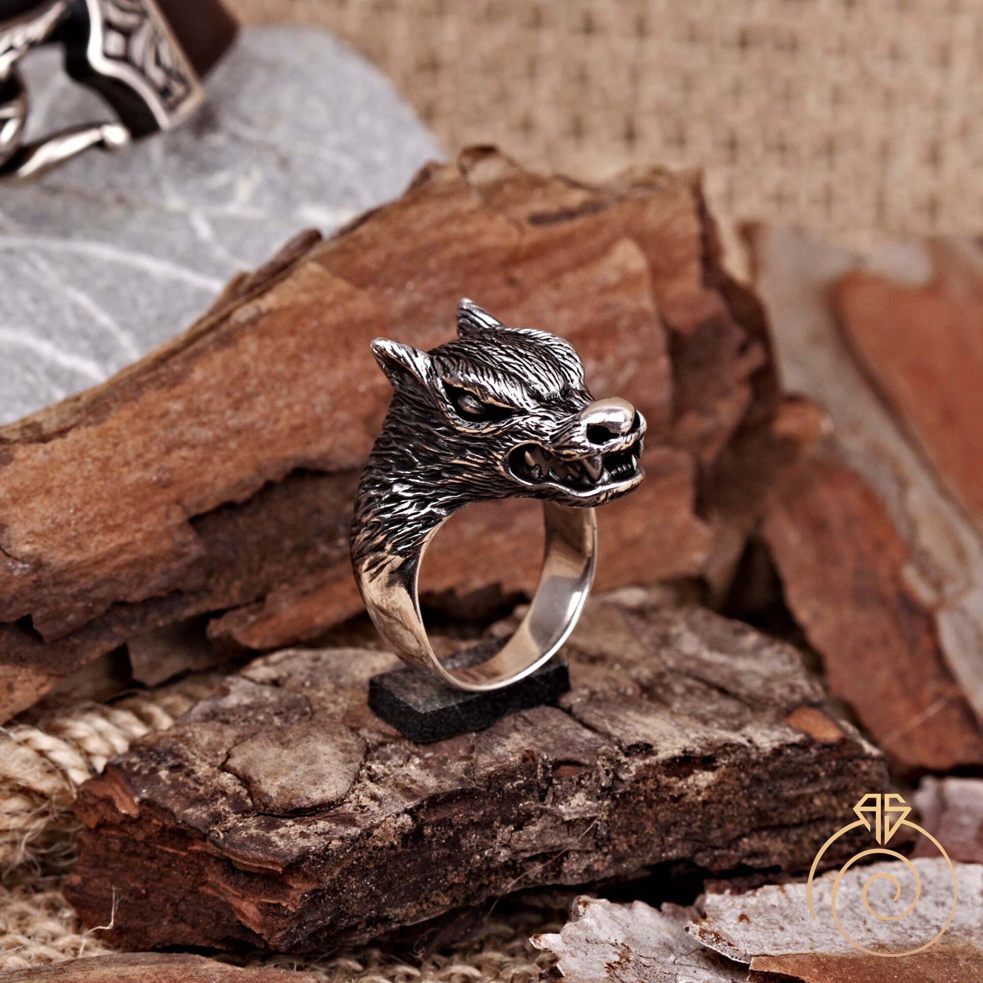Mens Ring Vintage Mens Wolf Ring Handmade Unique Mens Signet Ring Man Silver Jewelry Rings for Men Animal Ring Black Men's Cool Ring Design - Etsy Mens Ring Vintage Mens Wolf Ring Handmade Unique Mens Signet Ring Man Silver Jewelry Rings for Men Animal Ring Black Men's Cool Ring Design - Etsy