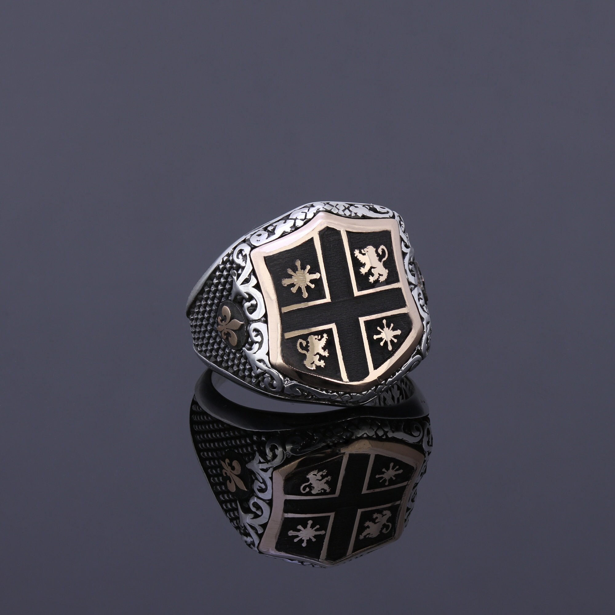 Family Crest Ring, Custom Made Signet Silver Men Shield Ring, Carved Wax Seal Heraldic Jewelry, Vintage Design Anniversary Gift For Him 925