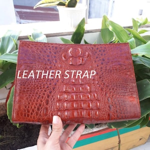 Clutch de piel de cuero marrón hecho a mano