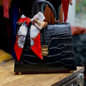 Borsa a tracolla per borsa da donna in vera pelle nera fatta a mano (qualsiasi colore)