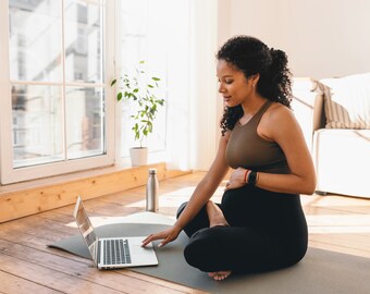 1 clase virtual de yoga para fertilidad, prenatal o posparto, 60 min, individual, privada con profesor de yoga certificado