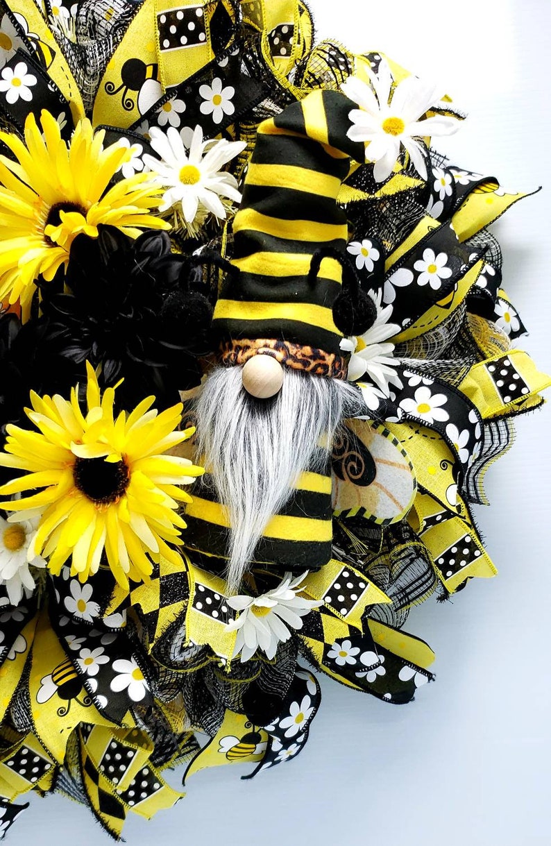 Download Bee wreath bee and gnome wreath bee kind wreath | Etsy