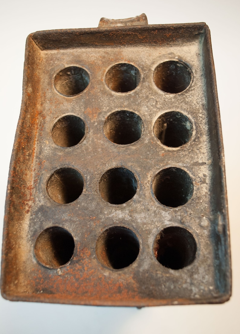 Antique Tin Candle Mold 12 Hole Tin Taper Candle Making Form Rustic Rusty Farmhouse Decor Etsy