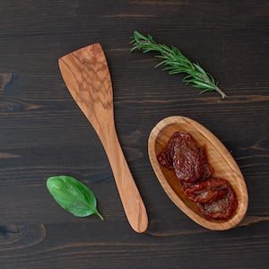 Olive Wood Cooking Spatula | Handmade Kitchen Utensils