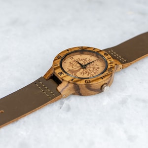 Orologio in legno fatto a mano - Cassa piccola / Albero della vita / Orologi da polso
