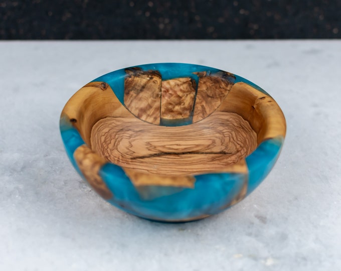 Handmade Wood Epoxy Resin Bowl for Multilple Uses in Light Blue Shades