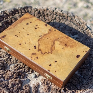 Série Premium en vieil olivier | Jeu de backgammon en bois d&#39;olivier | Tavli grec fait main en bois petit format | Cadeaux