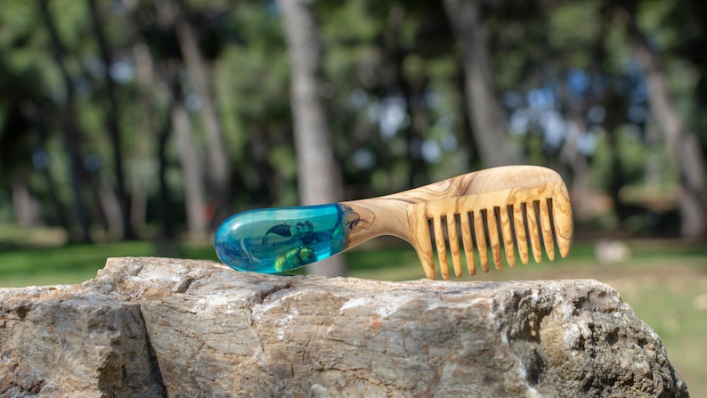 Wooden Epoxy Resin Comb with Handle Wooden Hair Comb with Ariel Mermaid Design