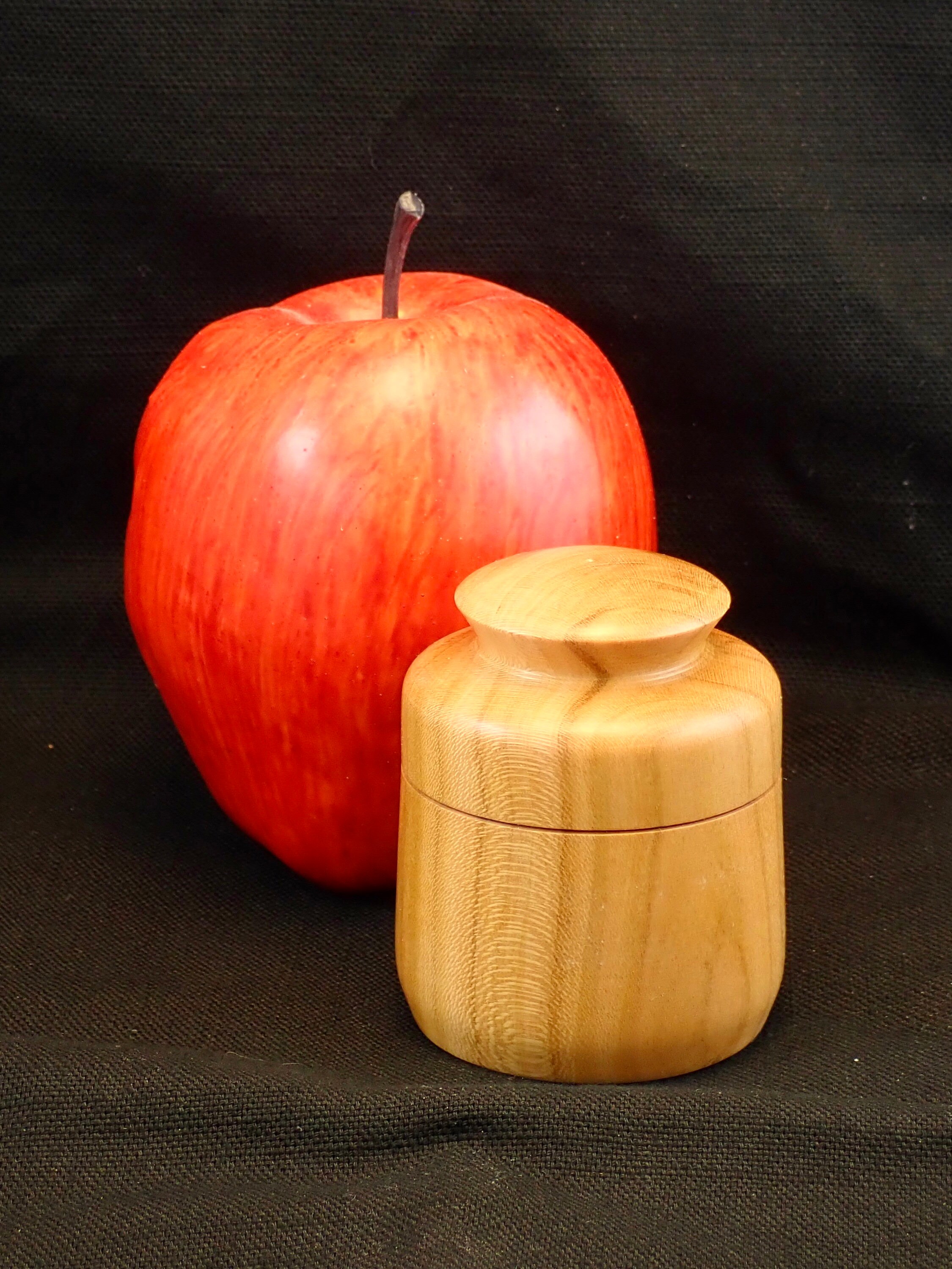 Caja de madera de cerezo lidded | Etsy