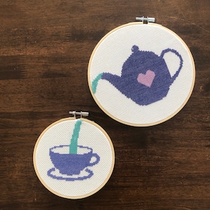 Tea pot pouring into tea cup cross stitch pattern